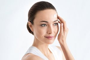 علاج الكلف: الحماية من الشمس